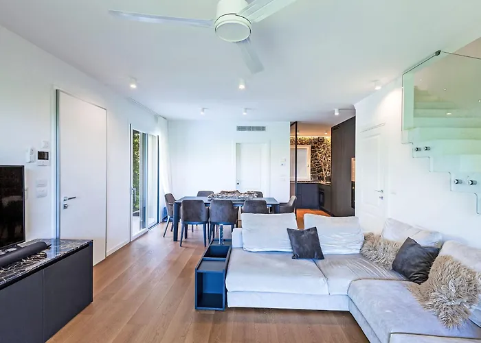 Malia Private Pool By Interhome * Costermano