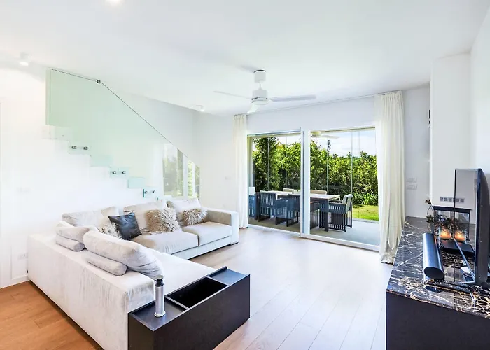 Malia Private Pool By Interhome * Costermano sul Garda